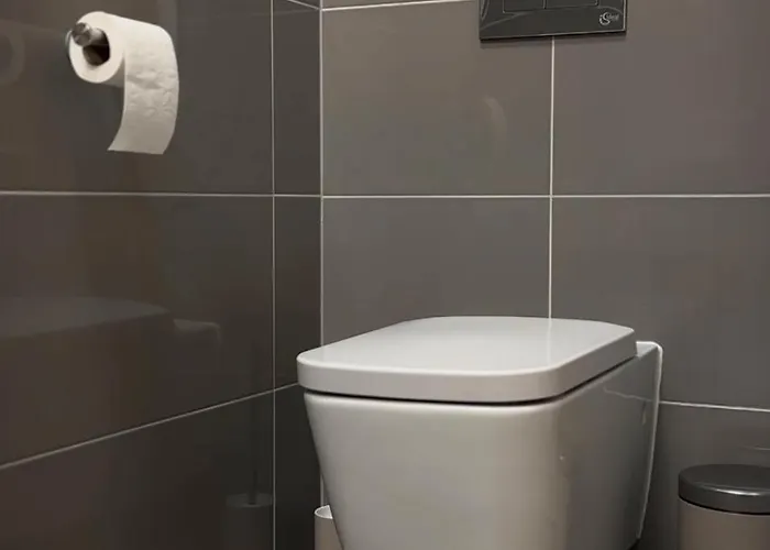 Skau Zuckermandel Danube View Free Parking *