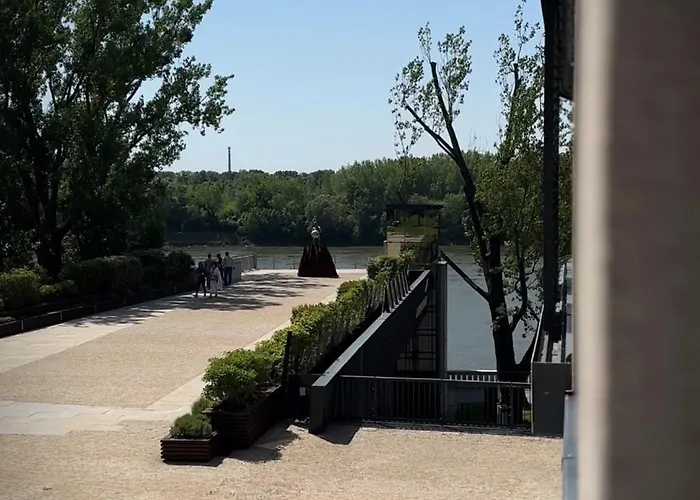 Skau Zuckermandel Danube View Free Parking Apartmán *