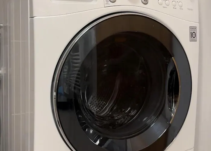 Skau Zuckermandel Danube View Free Parking 브라티슬라바